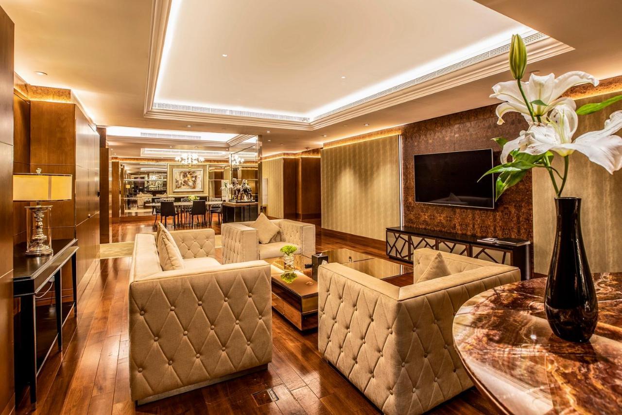 Отель The Meydan