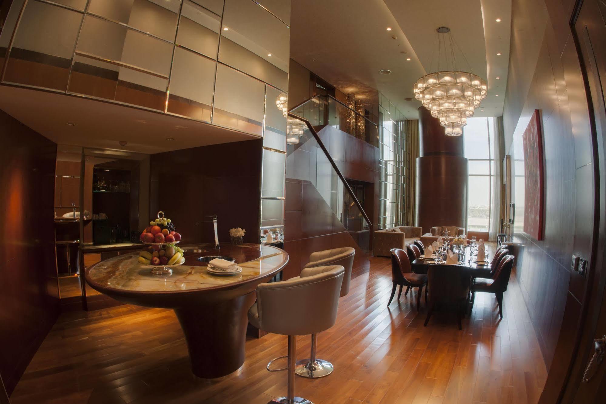 The Meydan Отель 5*